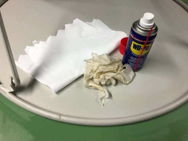 Hilfsmittel zur Reinigung
